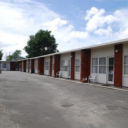 Manhattan Lodge Motel Hamilton Buitenkant foto